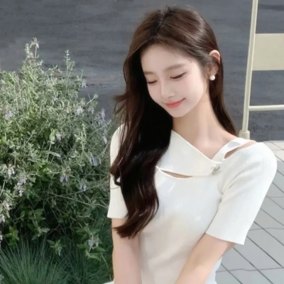 五年后,她带崽归来